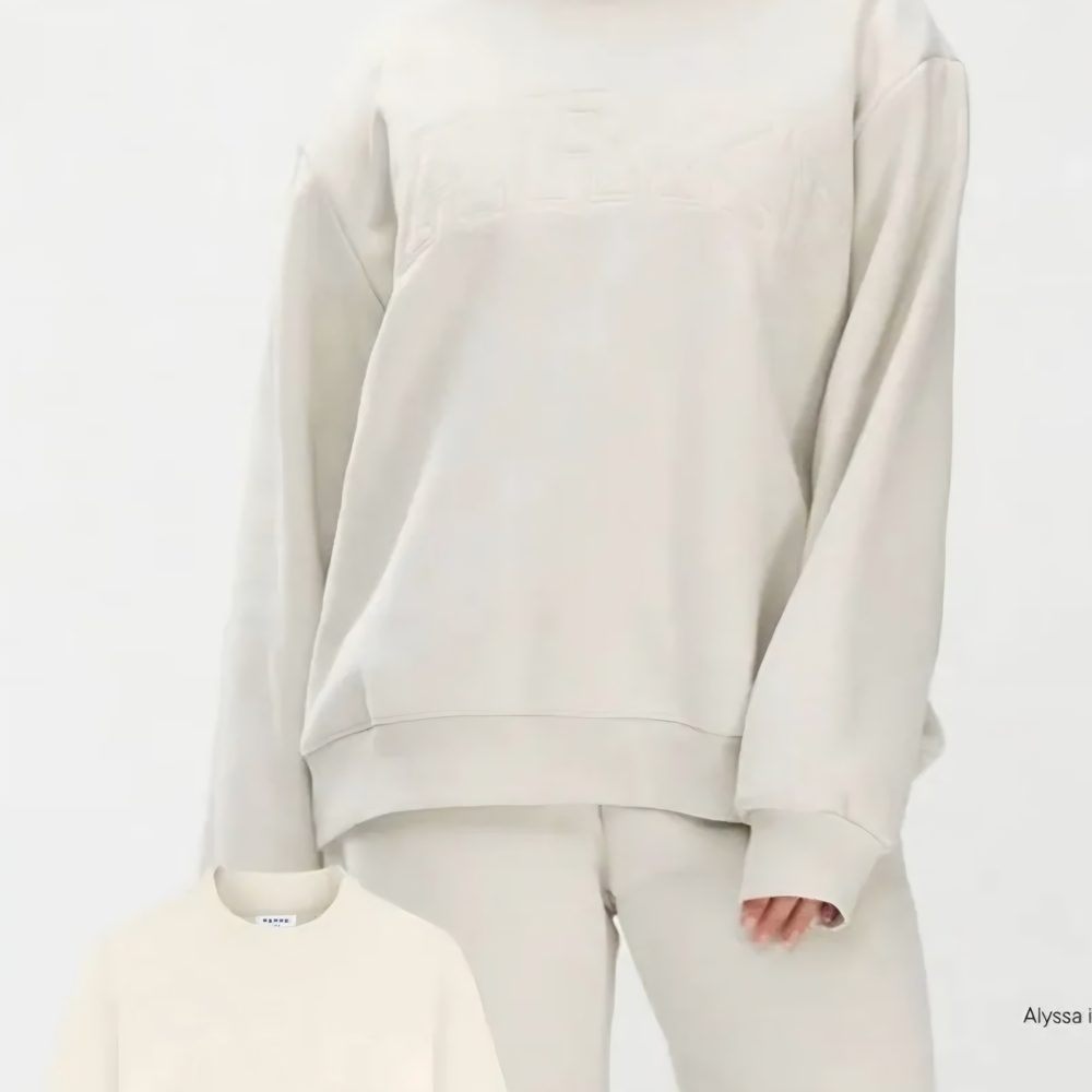 *SOLD OUT EVERYWHERE* PARKE 🤍Women's Cream Sweatshirt